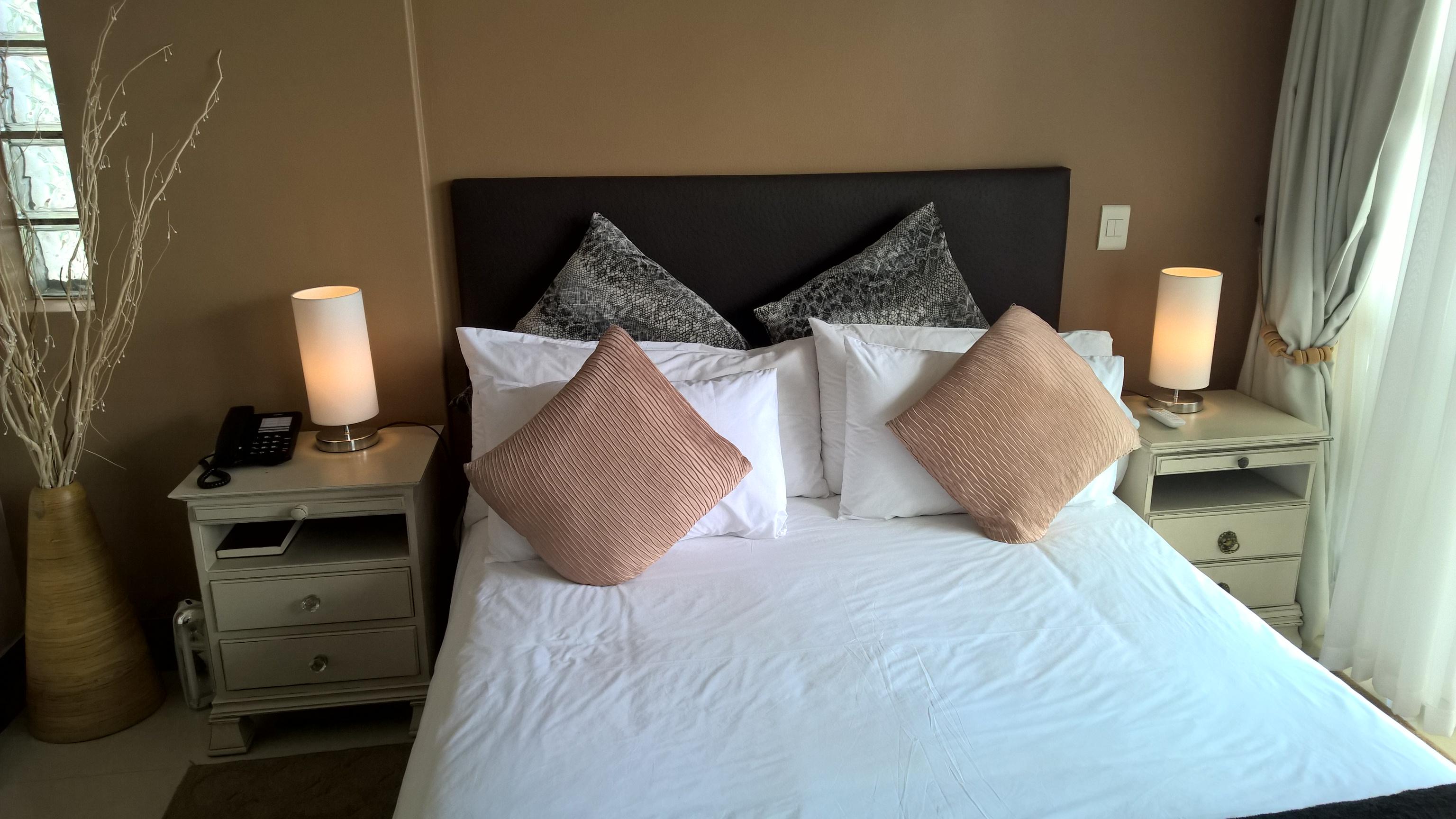 Sea Castle Hotel Camps Bay Cape Town Exterior photo