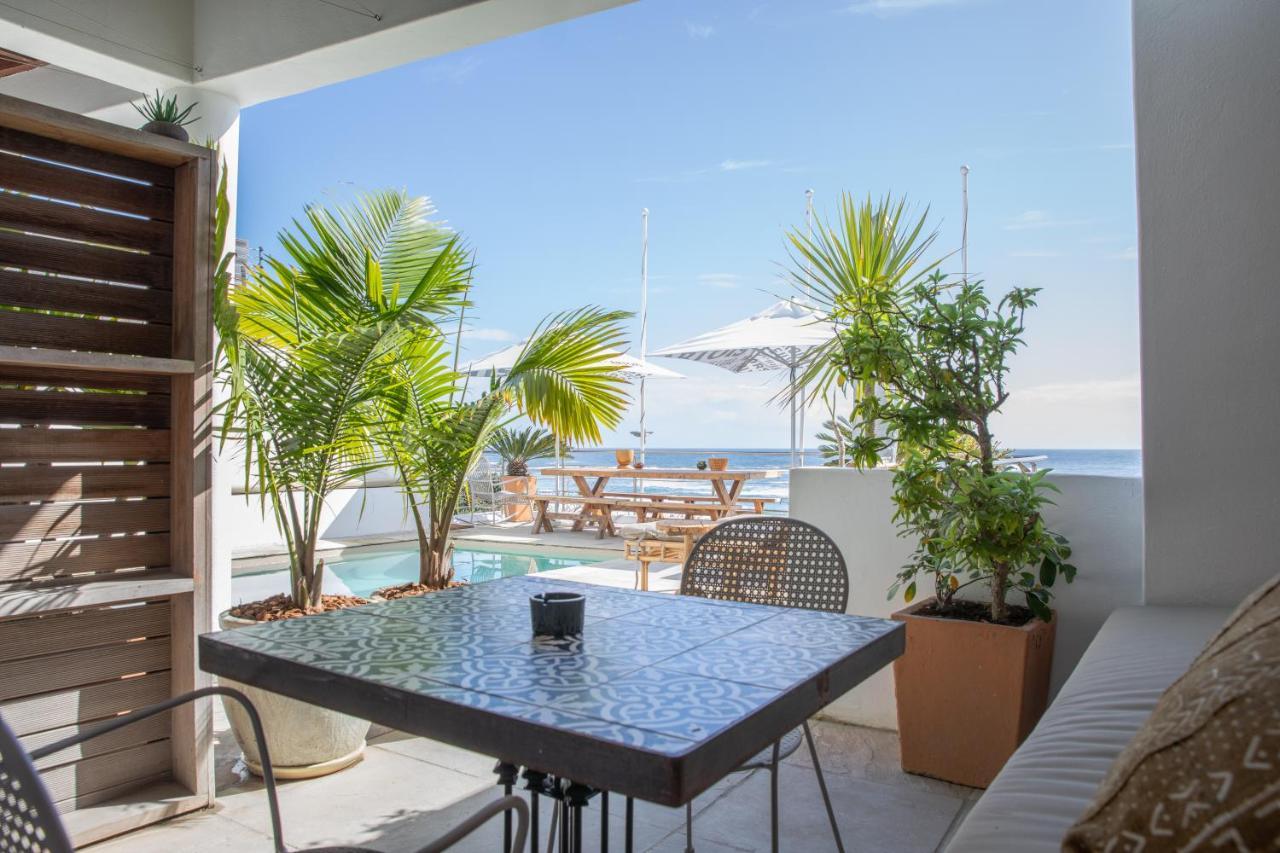 Sea Castle Hotel Camps Bay Cape Town Exterior photo